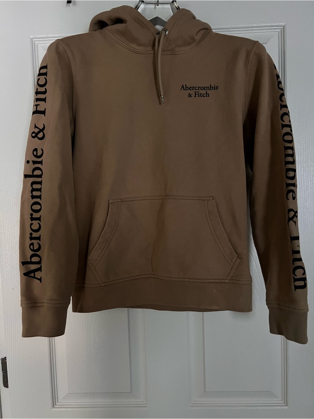 Abercrombie & Fitch Oversized Women's Tan Spellout Pullover Hoodie - Size XS